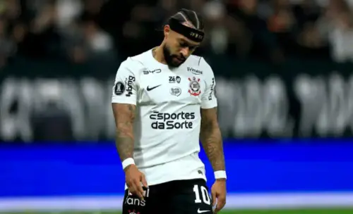 Reunião tensa no Corinthians: Memphis pede desculpas e elenco expõe crise interna