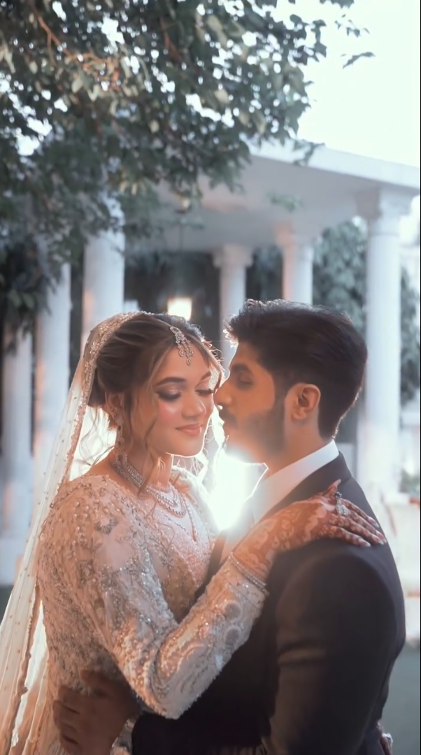 Couple song video
