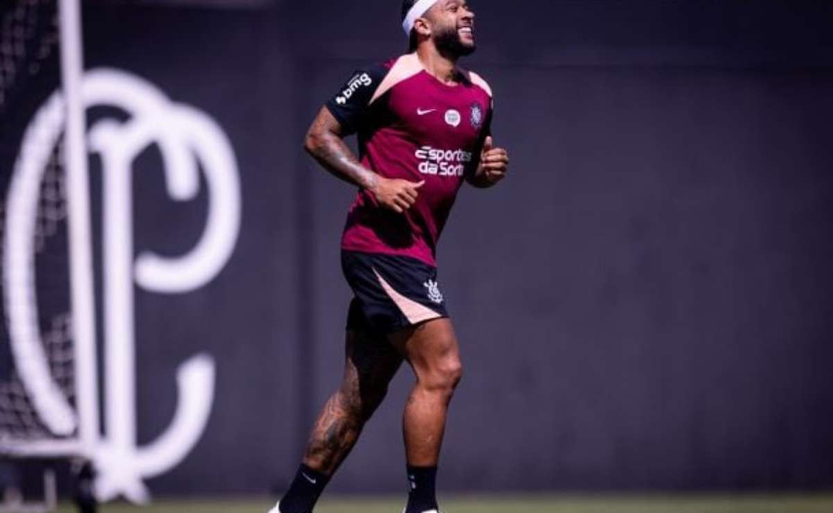 Depay Regularizado no BID: Retorno ao Corinthians Ganha Força