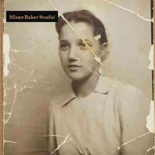 Expert Photo Care to Clean Up Old Photos With Natural Results.jpg