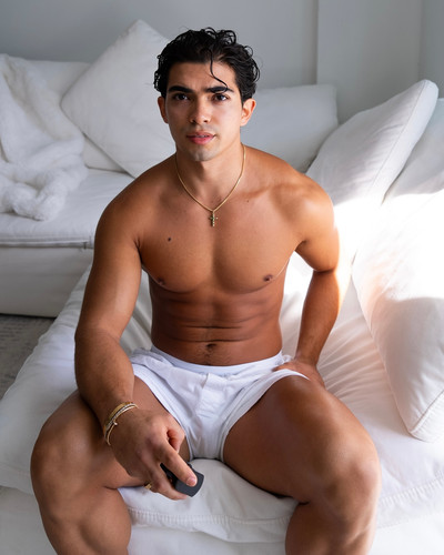 sebastian 870.jpg