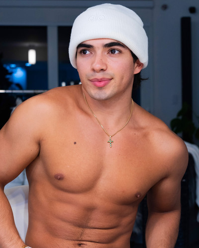 sebastian 77