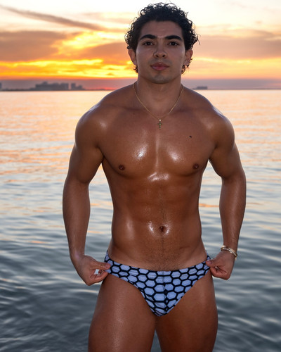 sebastian 52