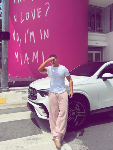 sebastian 1122