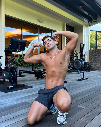 sebastian 723.jpg