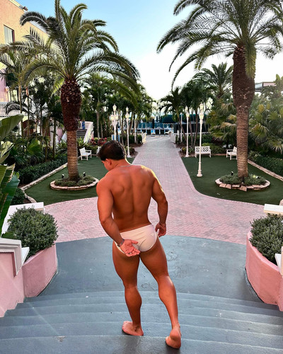 sebastian 684.jpg