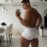 sebastian 653