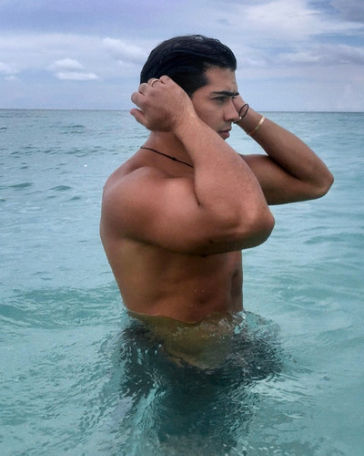 sebastian 825.jpg