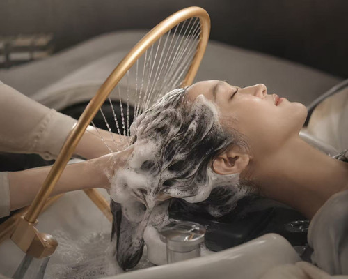 Best Head Spa in Hanworth.jpg