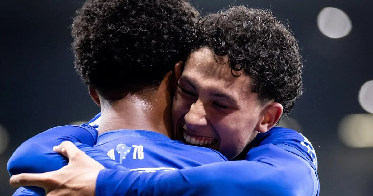 Futuro promissor: vitória do Cruzeiro destaca jovens Zé Lucas e Felipe Morais em grande fase