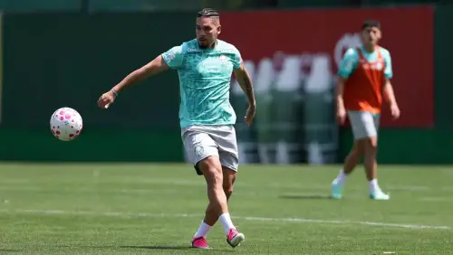 Paulinho dá sinal positivo e aumenta expectativa para o Derby
