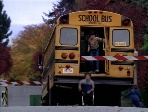Atomic.Train.S01E01.DVDRip.x265 fritz 0001.png
