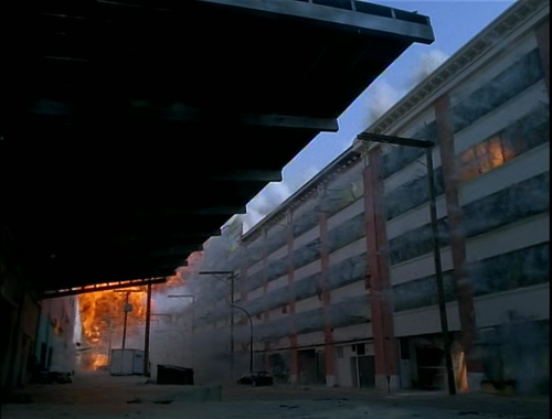 Atomic.Train.S01E02.DVDRip.x265 fritz 0007.png