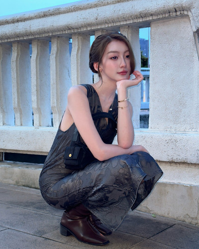 dacddf023e1c7e53ff6e15591d27a888.jpg