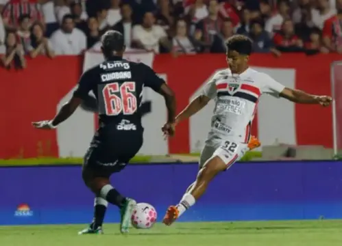 Pedro Lima revela sonho de ser campeão pelo São Paulo e manda recado sobre seu futuro