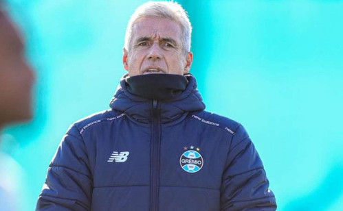 Grêmio renegocia dívida milionária, mas enfrenta transfer ban