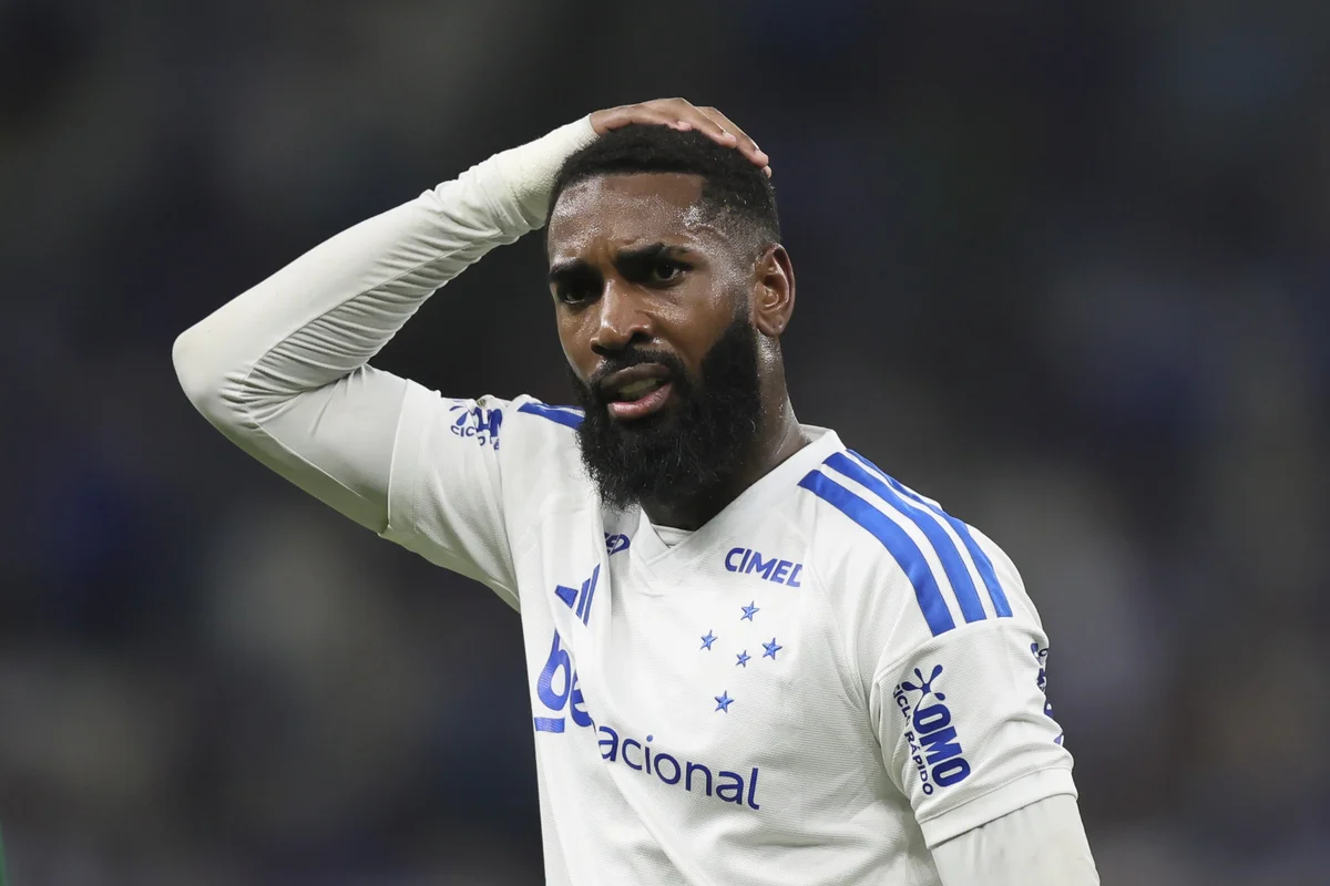 Gerson pede desculpas e enfrenta pressão após 47 jogos sem gols no Cruzeiro