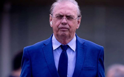 Sob pressão e com salários atrasados, Corinthians se prepara para o Vasco