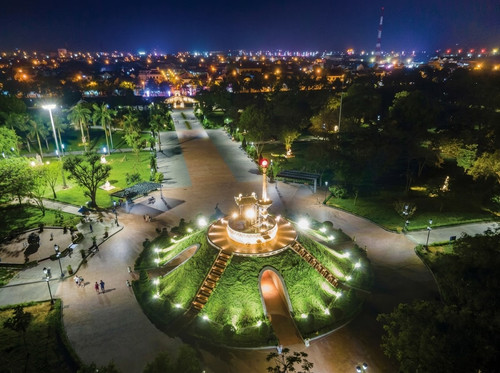 Den Pha Ly Led Floodlight Citilight CTL130F 600W LED900 WW NW CW 220 240V 90000lm (2).1