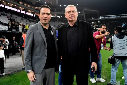 Marcelo Paz é demitido após gerar descontentamento no elenco