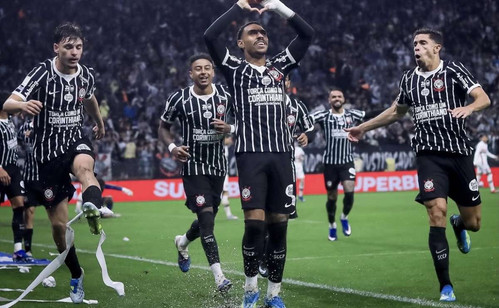 Crise financeira: Corinthians atrasa três meses de direito de imagem e tem déficit astronômico
