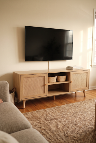 Small lounge? Here’s how to pick a TV unit that doesn’t crowd it.2