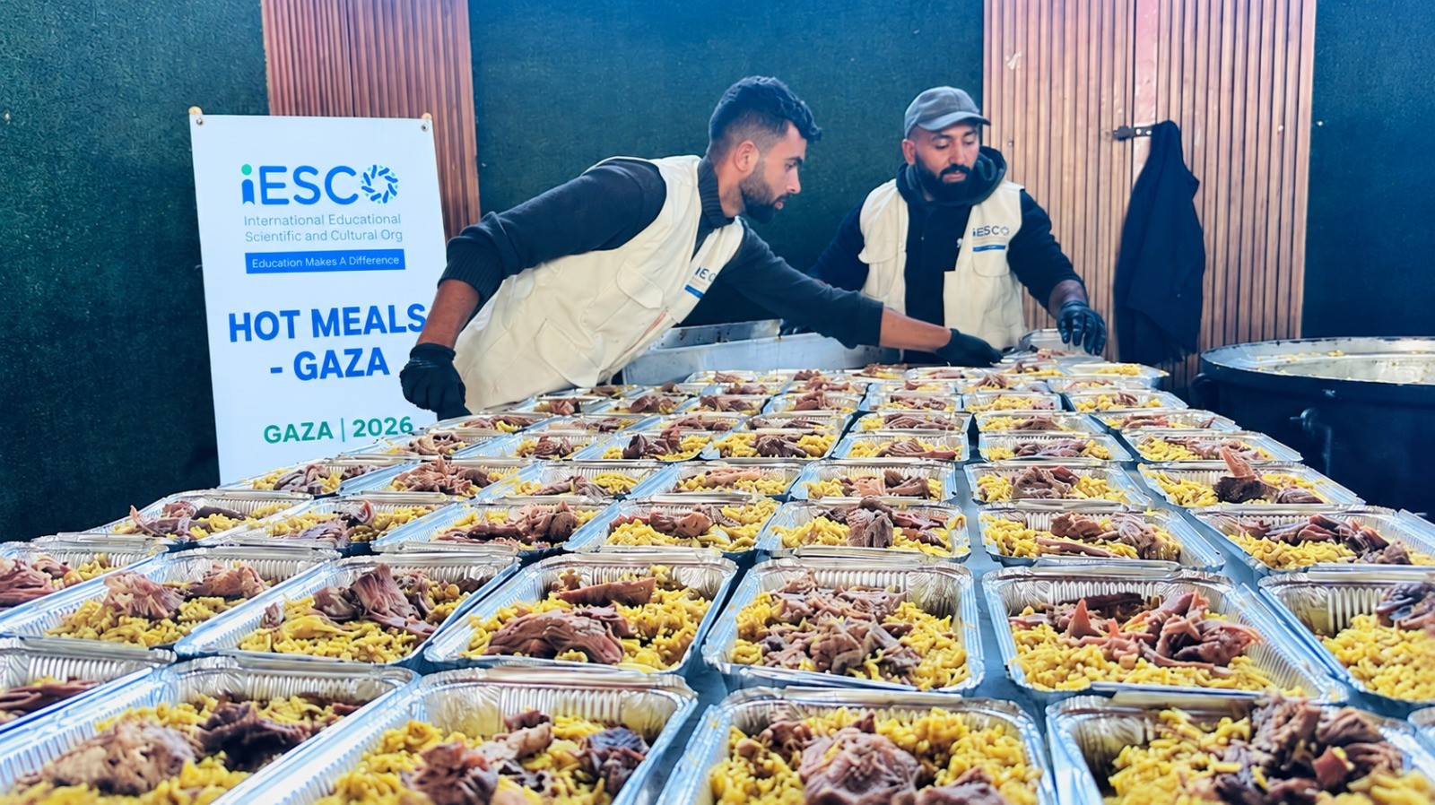 IESCO hot meal activities in Gaza