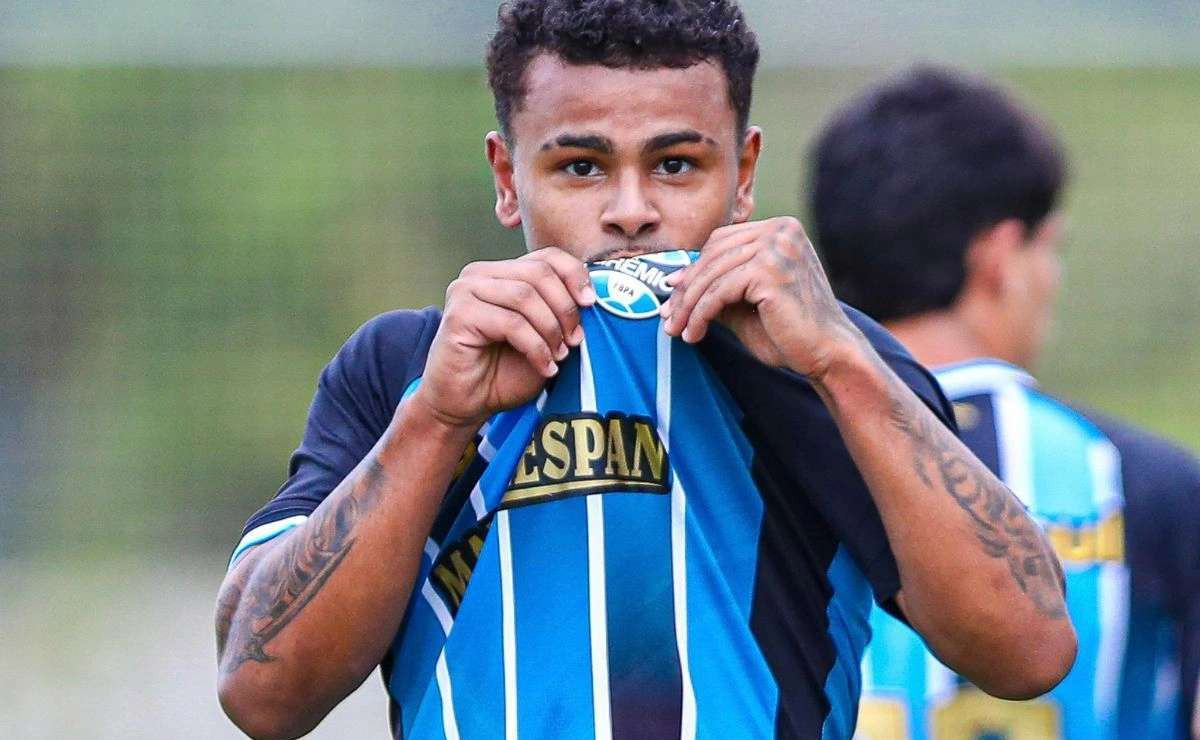Multa astronômica: Grêmio renova com joia até 2029