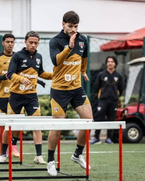 Bobadilla e Lucas evoluem na recuperação: retorno no San-São?