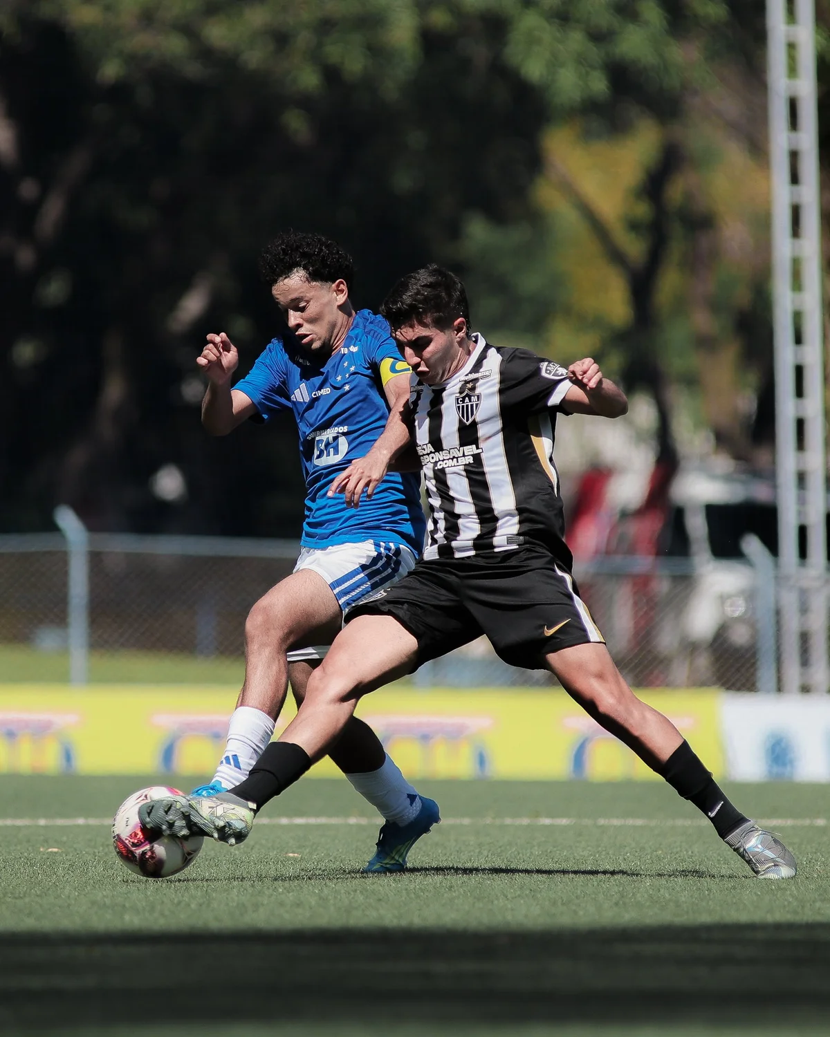 Semifinais do Mineiro sub-20 têm Cruzeiro em busca de defender o título contra o Athletic