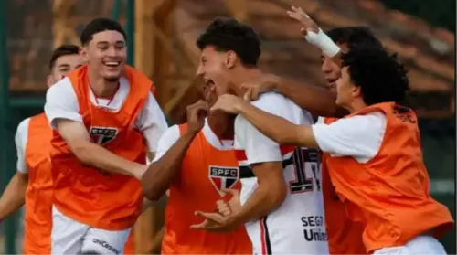 São Paulo bate São Bernardo e garante vaga nas oitavas