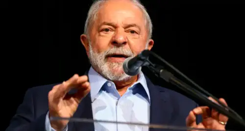Em defesa do povo, Lula reprime ganância de clubes de futebol e confirma o fim das apostas online