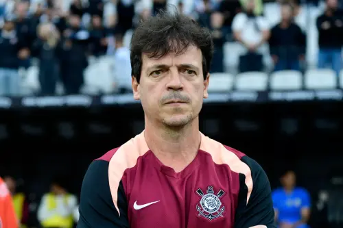 Corinthians inicia preparação para escapar da crise antes de duelo decisivo contra o Internacional