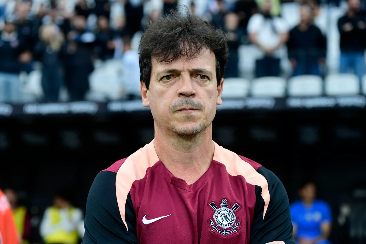 Corinthians inicia preparação para escapar da crise antes de duelo decisivo contra o Internacional