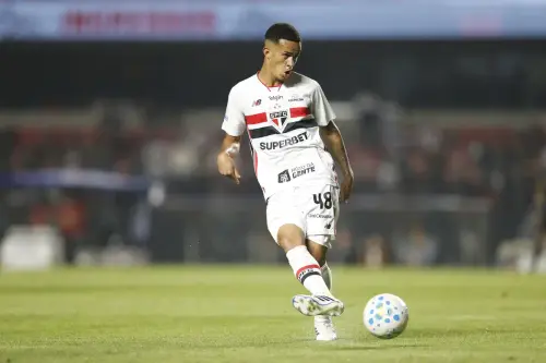 Convocado para a Seleção de base São Paulo negocia com a CBF para ter joia contra o Santos