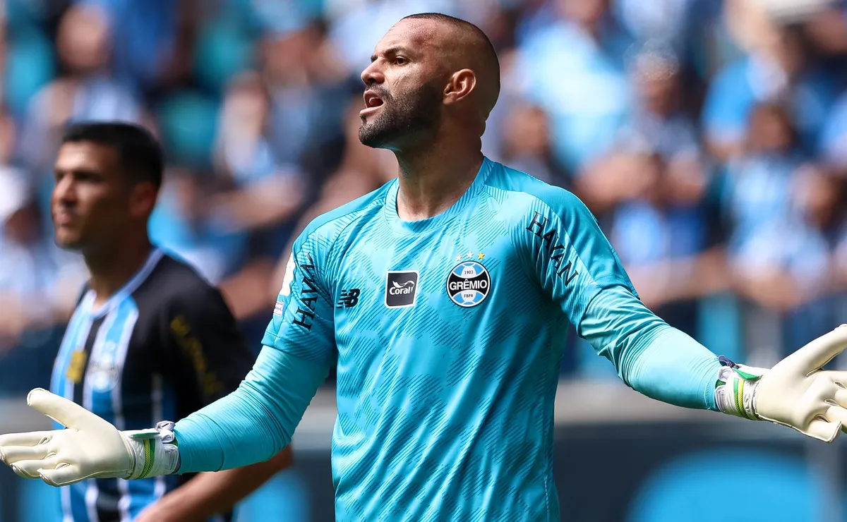 Palmeiras empata com o Grêmio: Verdão tenta 31 finalizações, mas para em atuação inspirada de Weverton