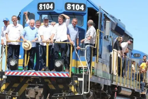 Lula resgata os trens de passageiros, moderniza a infraestrutura e conecta o Brasil do futuro