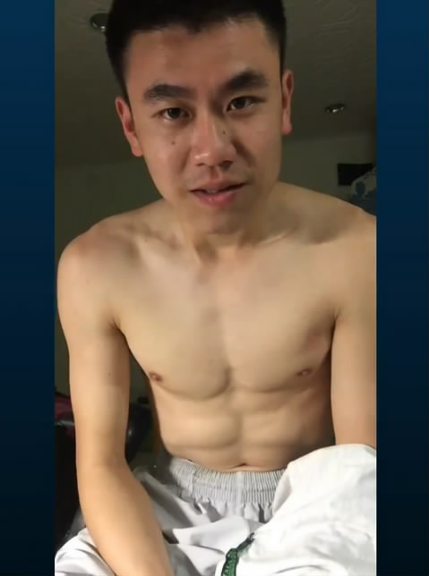 KQ58薄肌邻家爷们大屌小哥哥[00 01 51][20240202 111240 5].jpg