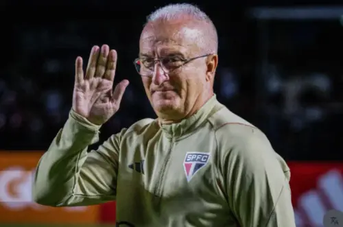 Risco de queda despenca! São Paulo chega a 0,89% após vitória sobre o Vitória