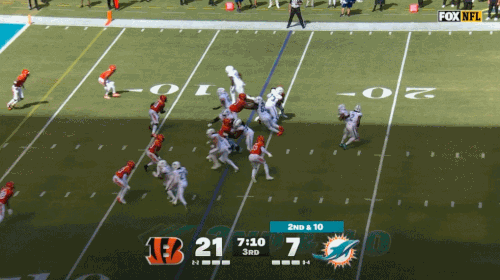 GIF 10 11 2026 2 10 42 PM.3