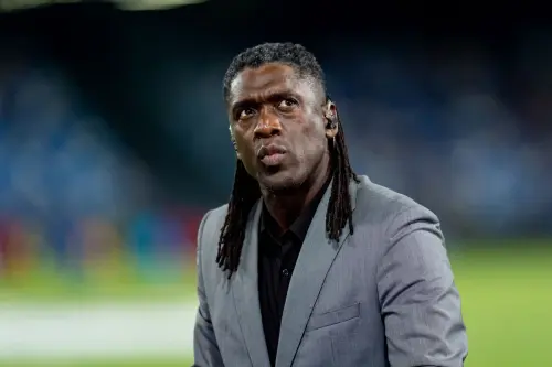 Conheça a carreira de Seedorf como treinador antes de chegar ao Corinthians