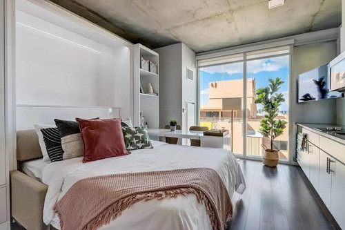 Short-Term Housing.1