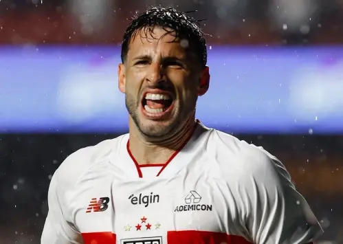 Calleri brilha e se aproxima dos 100 gols pelo São Paulo