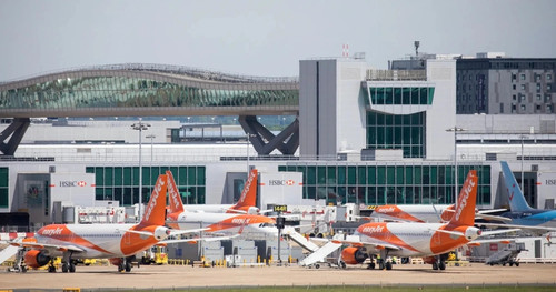 Hotels Near Gatwick Airport - Stay at The Hickstead Hotel.1