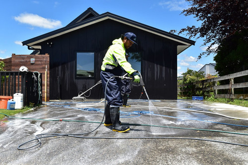 Best service for Driveway Cleaning in Norwood.1