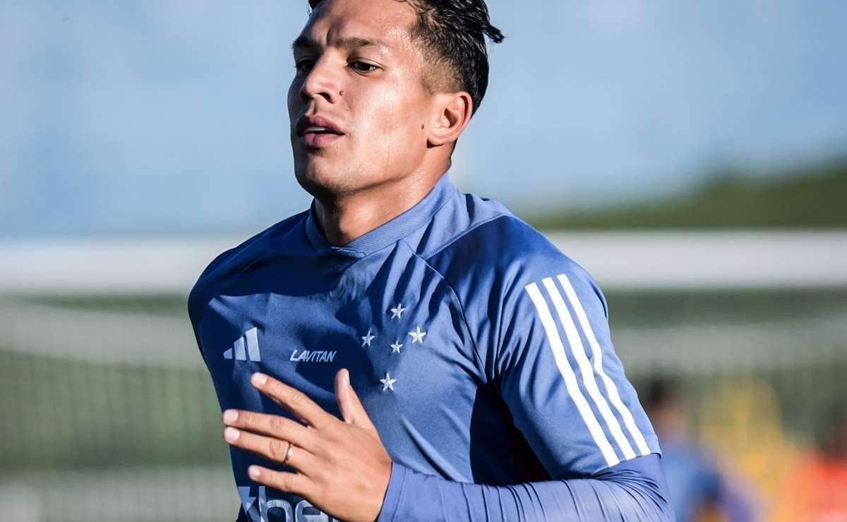 Sem Lucas Romero, Cruzeiro aposta em Zé Lucas para surpreender o Red Bull Bragantino fora de casa