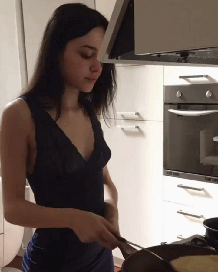 nWQeXDv.gif