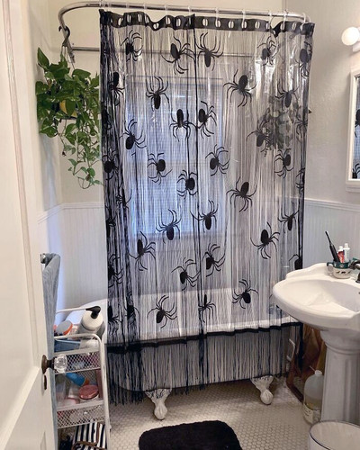halloween decorations interior 33 651bc22901f12 700.jpg