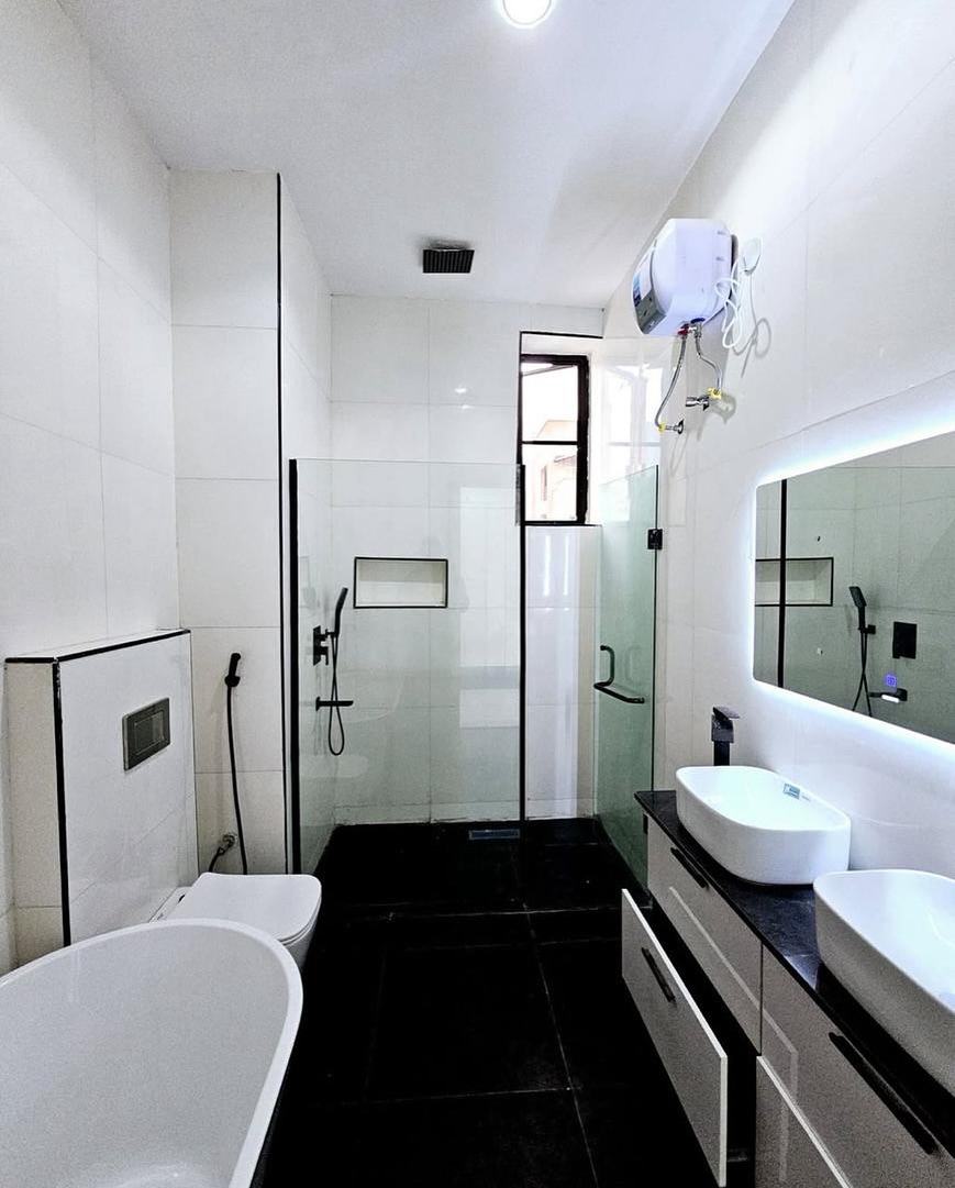 Luxury 5-Bedroom Smart Home - Designer kitchen fittings view 5