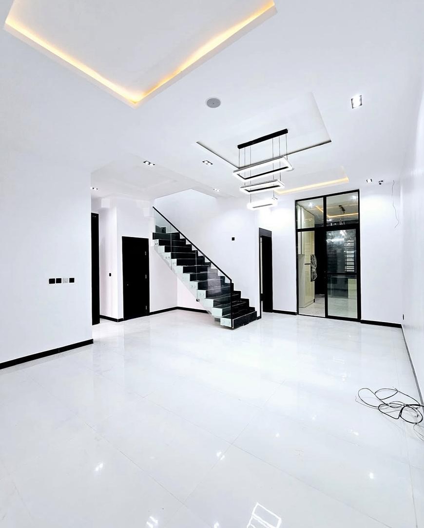 Luxury 5-Bedroom Smart Home - Rooftop sit-out terrace view 9